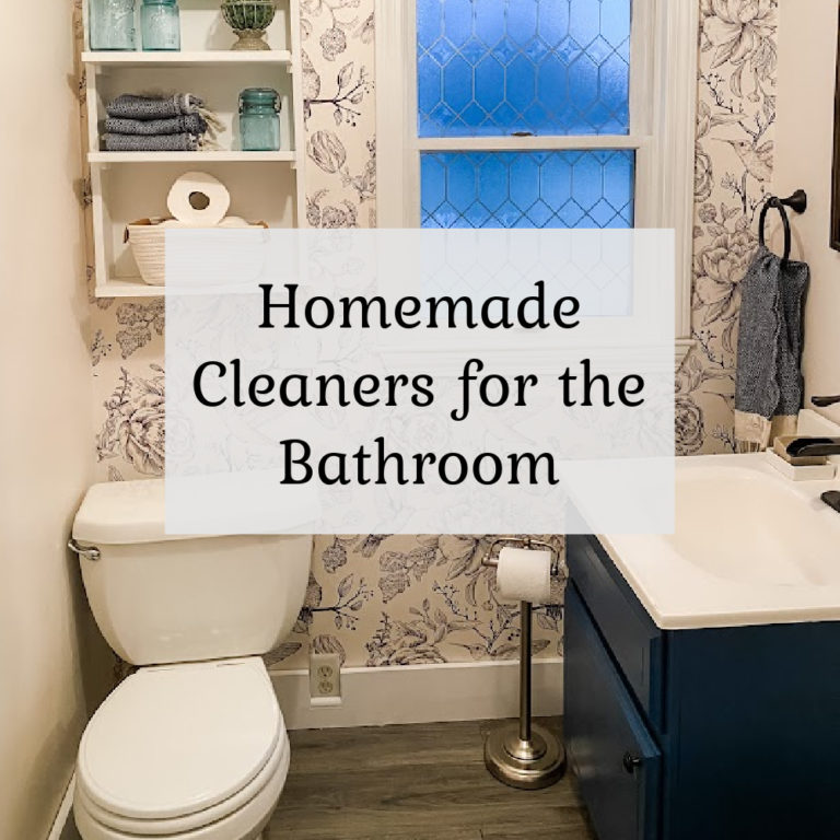 Homemade Cleaning Products That Really Work in the Bathroom!